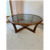 Image 1 : Mid Century Coffee Table