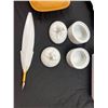 Image 4 : Stationary Decor