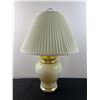 Image 1 : White Table Lamp