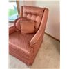 Image 2 : Pink Upholstered Armchair