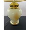 Image 3 : White Table Lamp
