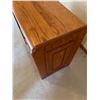Image 2 : Sherman Nightside Table