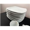 Image 4 : White Dish Set