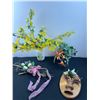 Image 1 : Decorative Faux Florals