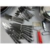 Image 2 : Kitchen Starter Lot