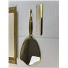 Image 3 : Mirrored Vanity Decor