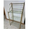 Image 1 : Brass-Like Bathroom Shelf