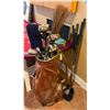 Image 1 : Group of Vintage Golf Bag & Clubs
