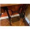Image 3 : Singer Cast Iron Treadle Sewing Machine w/Oak Cabinet