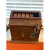 Image 1 : Oak 5-Reel Poker Card Trade Stimulator Gambling Machine