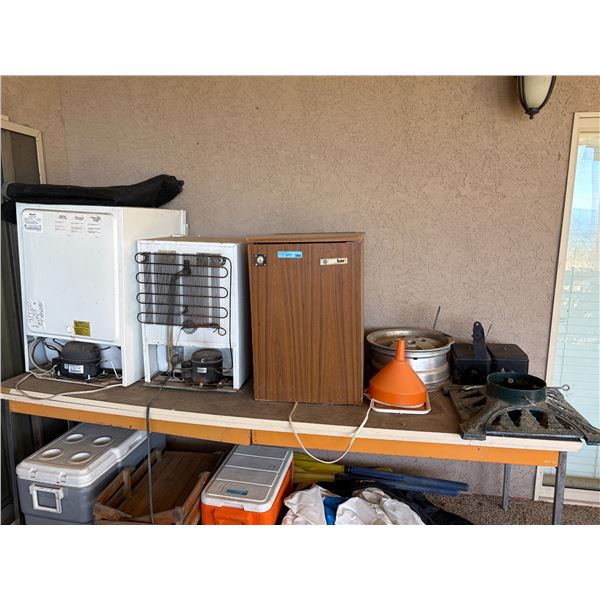 Group of Various Mini Bar Fridges, Rim, Speakers, Etc.