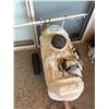 Image 2 : Lawn & Garden Broadcast Sprayer Cart