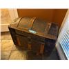 Image 1 : Wooden Chest w/CD's