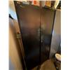 Image 3 : Group of 2 Metal Storage Cabinets