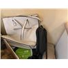 Image 3 : Group of Women Handbags and Clothing products