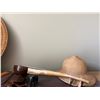 Image 3 : Group of House Decor Items