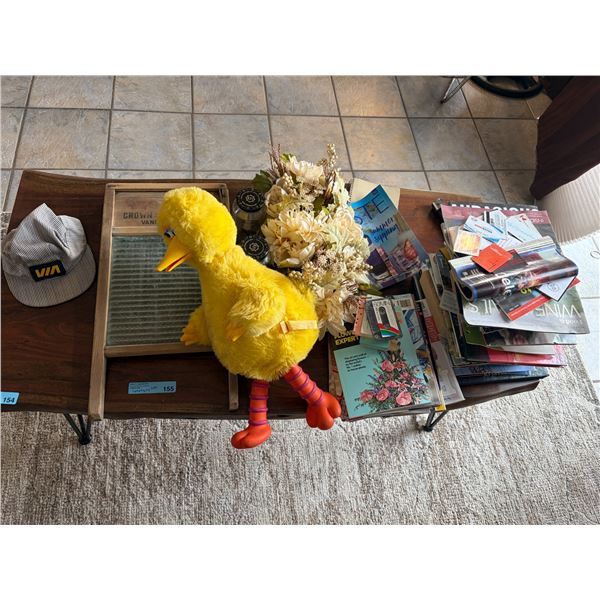 Group of Assorted Household Items