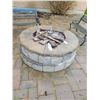 Image 1 : Concrete Fire Pit
