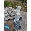 Image 3 : Group of Ceramic Home Decor