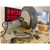 Image 1 : DEWALT compound miter saw