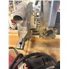 Image 2 : DeWalt 580 radial arm saw