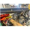Image 3 : DeWalt 580 radial arm saw