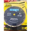 Image 2 : Group of Circular Saw Blades and Safety Jacket
