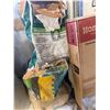 Image 5 : Group of Assorted Items