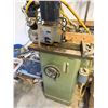 Image 1 : 1990 power stock feeder