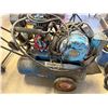 Image 1 : Wheeled portable air compressor
