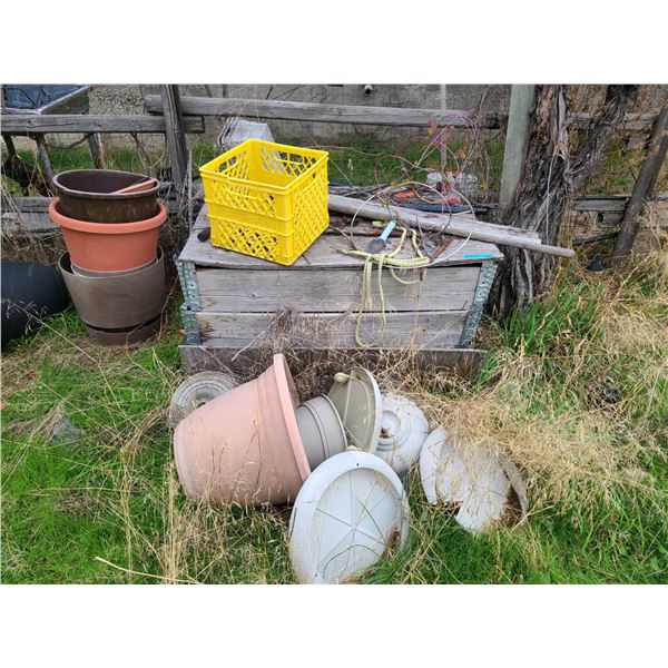 Group of Assorted Gardening Items