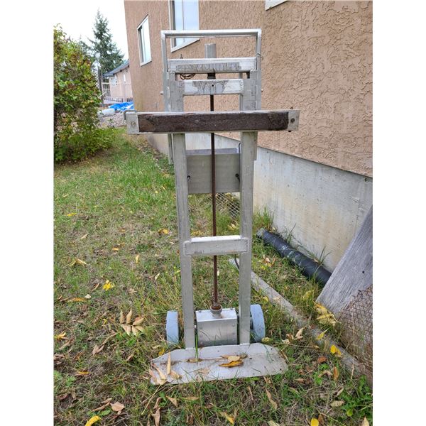 Aluminum Material lift