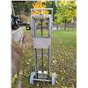 Image 3 : Aluminum Material lift
