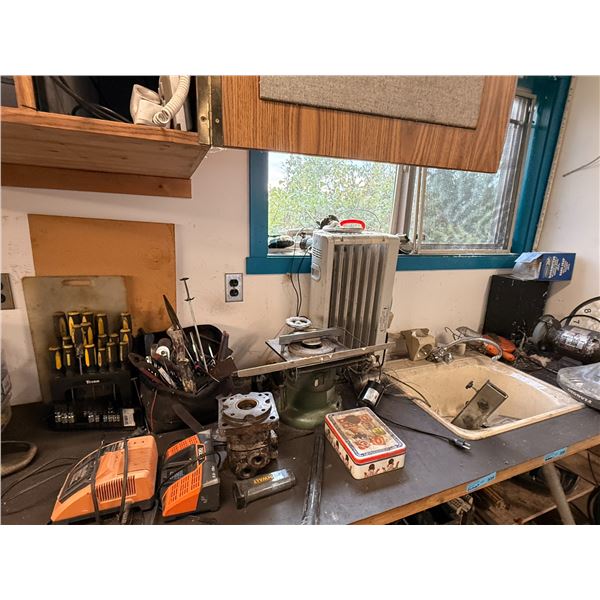 Group of Assorted Hardware and Power Tools
