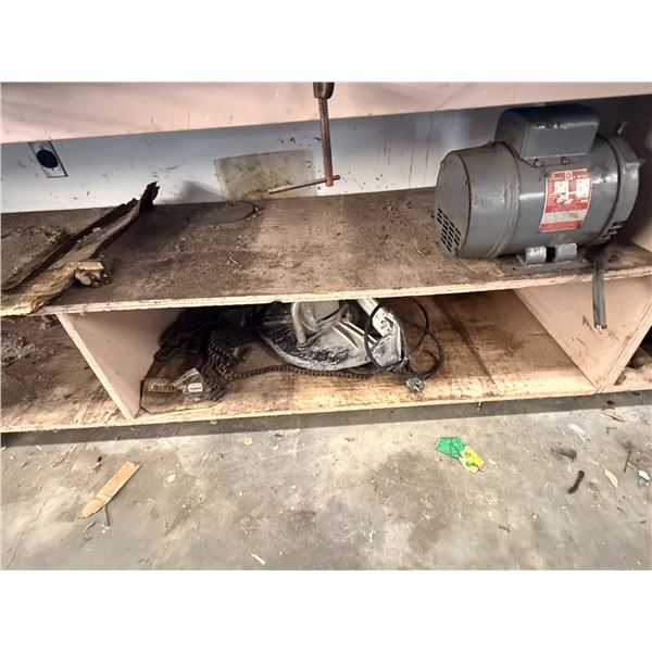 Group of Circular Saw and Robins & Myers Electric Motor