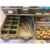 Image 14 : Mini Metal Multi-drawer Cabinet with Content