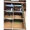 Image 7 : Mini Metal Multi-drawer Cabinet with Content