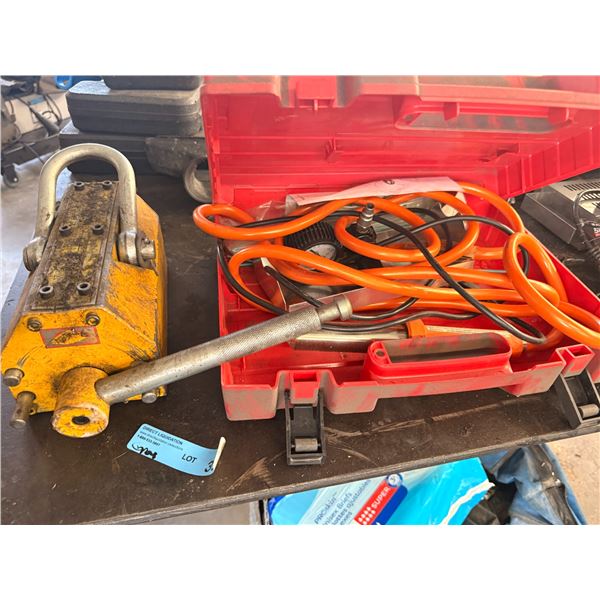 Group of PVC WELDING KIT 41592 & Magnetic lifter