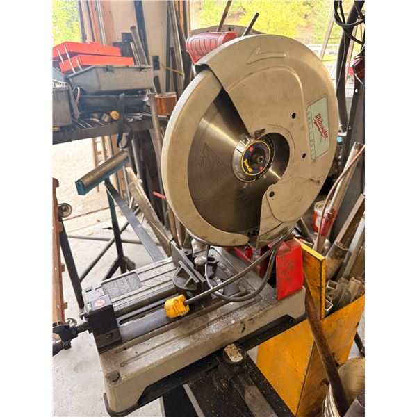 Milwaukee M18 FUEL 14-inch Abrasive Chop Saw