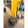Image 1 : Portable pulling rig