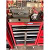 Image 1 : Group of Rolling Tool Cabinet and vacuum pump