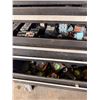 Image 8 : Group of 2 mechanics tool chest and tool Cart