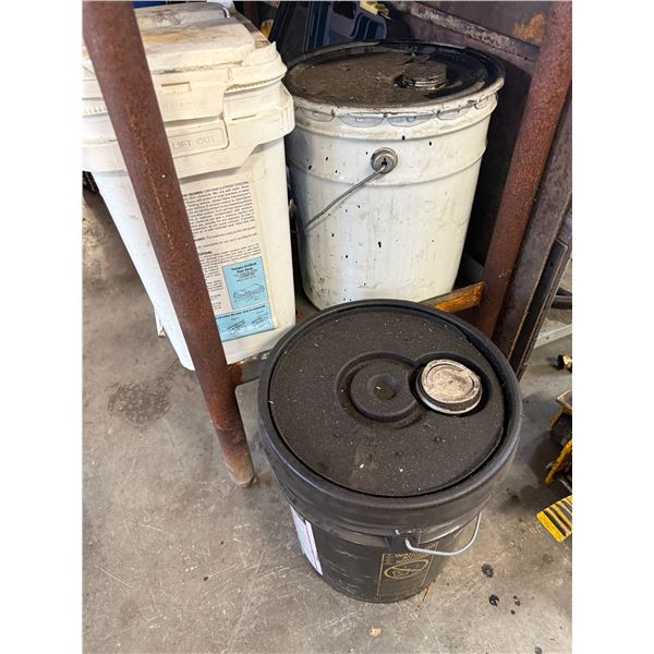 Group of Assorted Items - Includes Thread Cutting Oil, Chlorinating Tablets