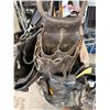 Image 3 : Group of Tool bags and Cylinder