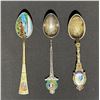 Image 8 : 22 Souvenir Collector Spoons with Various Heraldic and Scenic Motifs