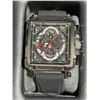 Image 11 : 12 Men's Wristwatches in Display Case