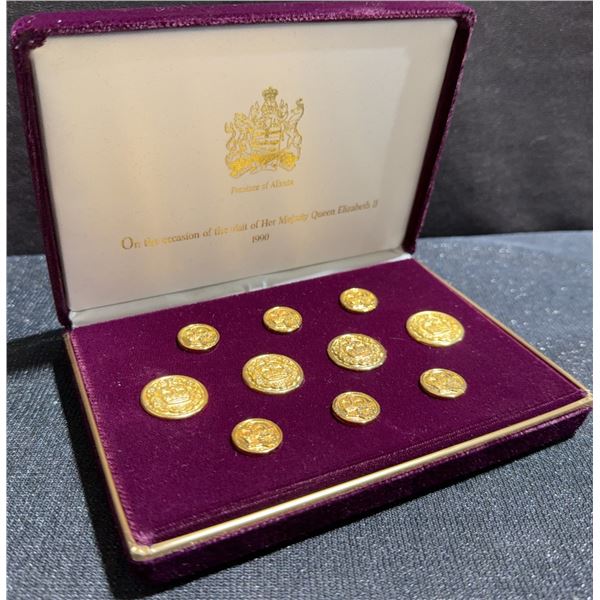 1990 Queen Elizabeth II Royal Visit - Province of Alberta Commemorative Button Set