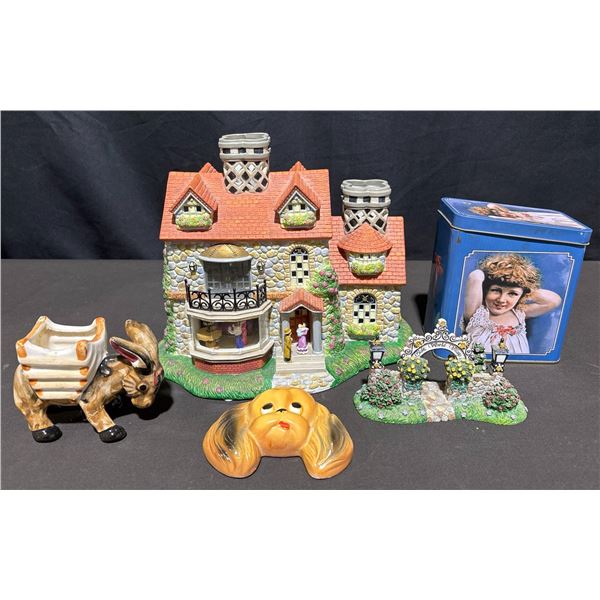 Partylite Olde World Village House and Arch, Figurines 