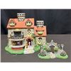 Image 2 : Partylite Olde World Village House and Arch, Figurines 