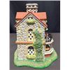 Image 7 : Partylite Olde World Village House and Arch, Figurines 